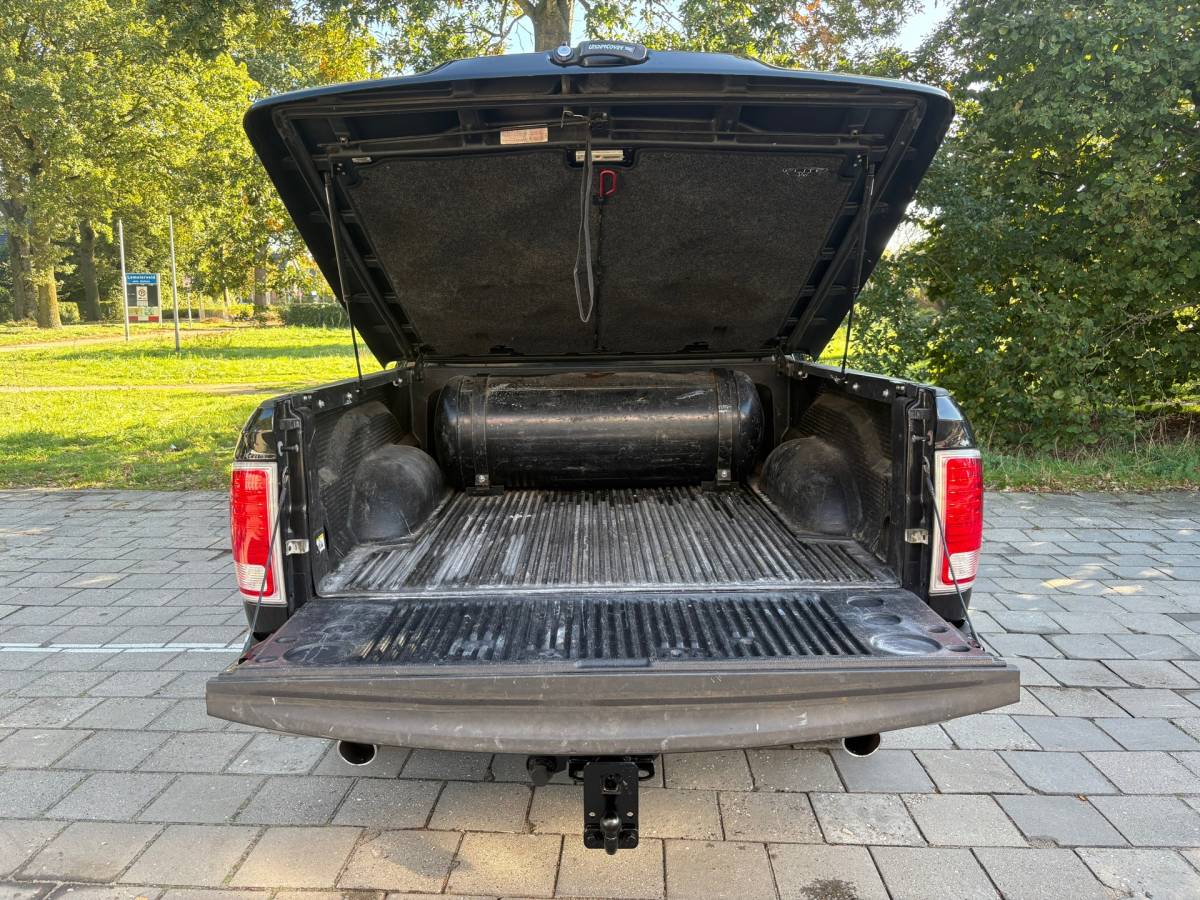 Dodge Ram 1500 Dodge Ram 1500 5.7 V8 Quad Cab 6’4|401PK|NAP|Automaat|trekhaak 3500KG|schuif/- kanteldak|stoelkoeling|Stuur- stuurverwarming|cruis