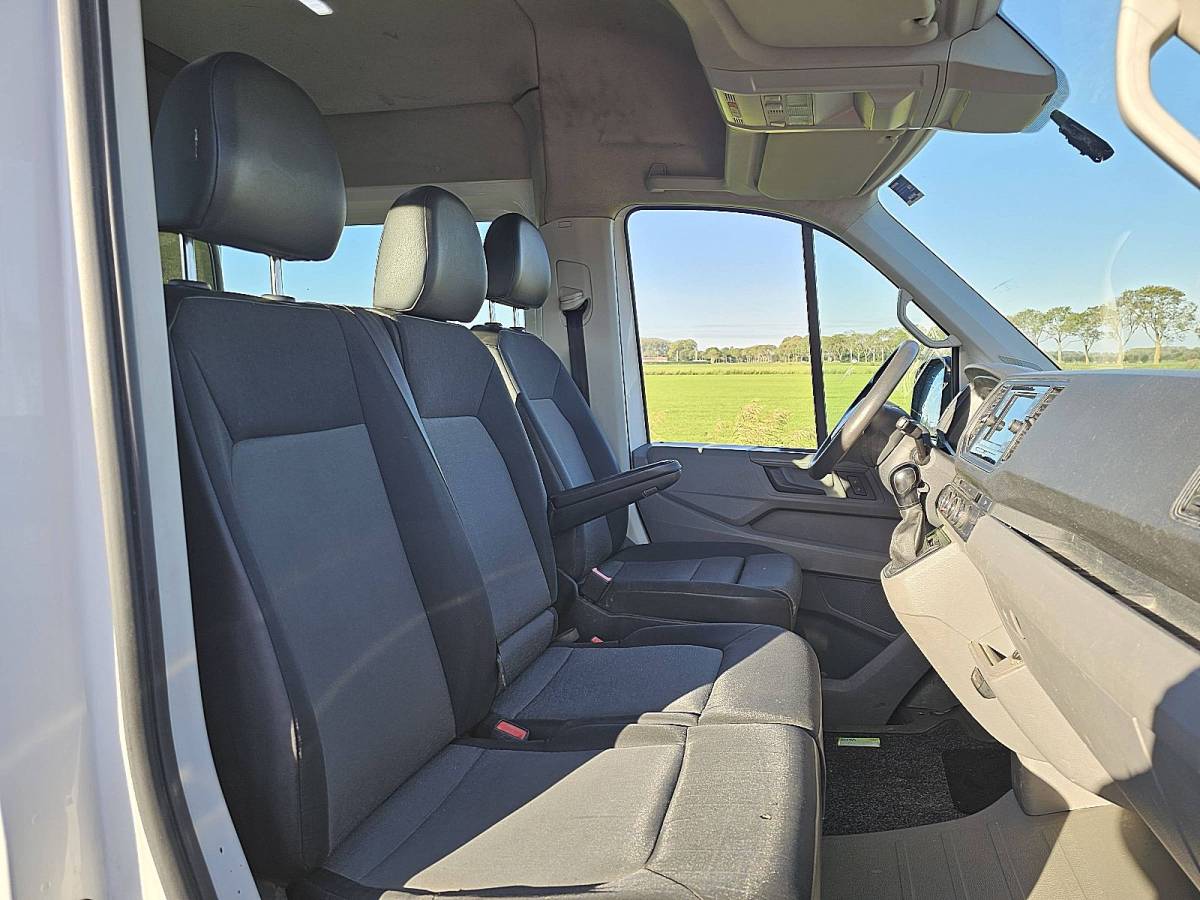 Volkswagen Crafter VOLKSWAGEN CRAFTER 35 2.0 l4h3 dubbele cabine!