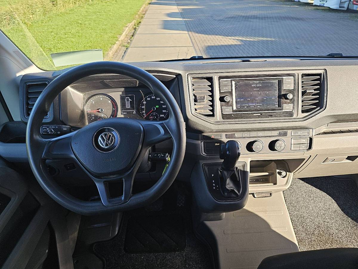 Volkswagen Crafter VOLKSWAGEN CRAFTER 35 2.0 l4h3 dubbele cabine!
