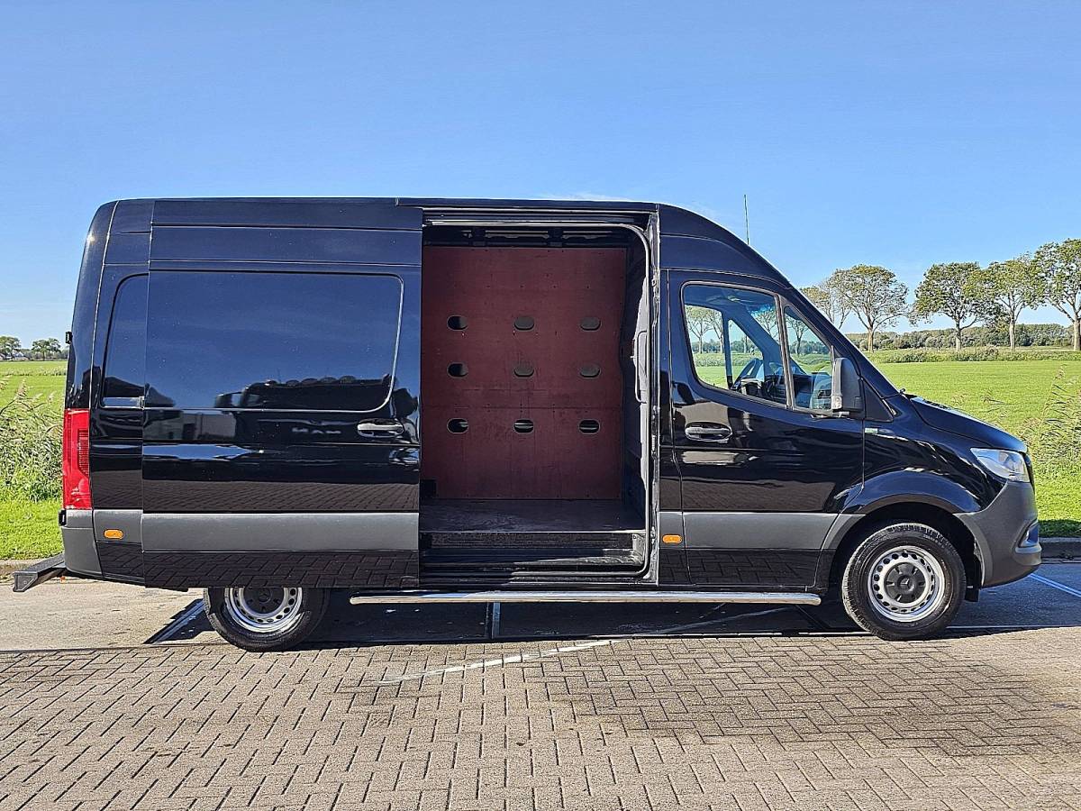 Mercedes-Benz Sprinter MERCEDES-BENZ SPRINTER 317 ac automaat euro6
