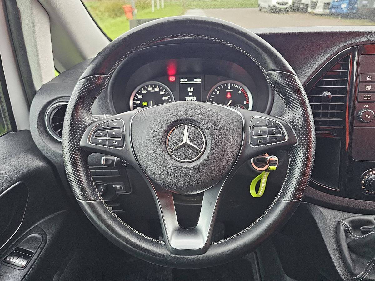 Mercedes-Benz Vito MERCEDES-BENZ VITO 114 l2 dubbele cabine!