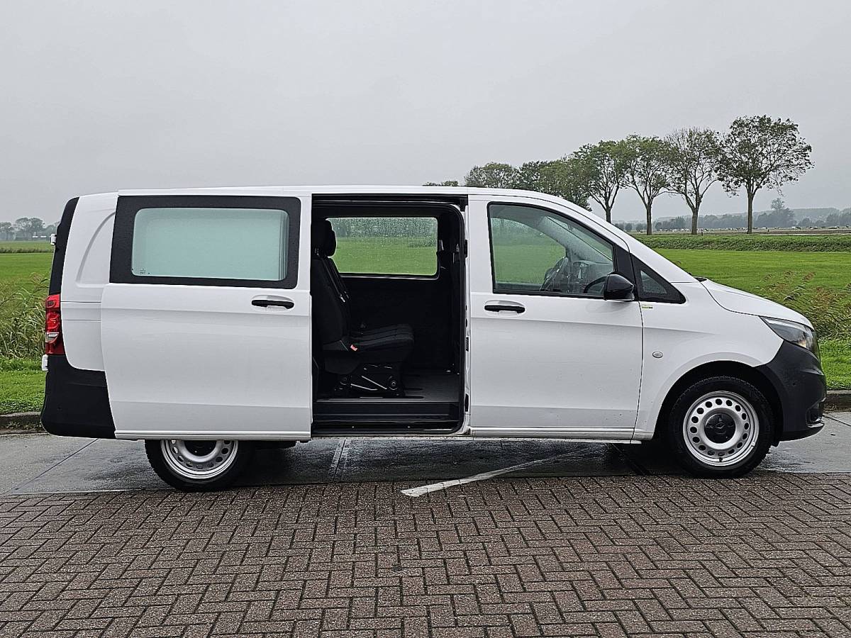 Mercedes-Benz Vito MERCEDES-BENZ VITO 114 l2 dubbele cabine!