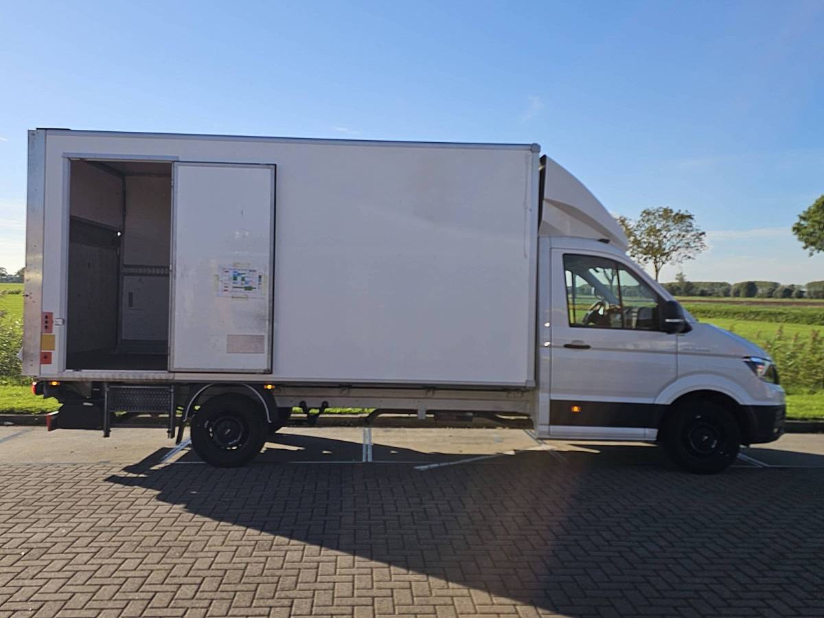 MAN TGE M.A.N. TGE 3.180 Bakwagen Laadklep Zijdeur Spoiler 177Pk Euro6 Navi Camera CruiseControl!