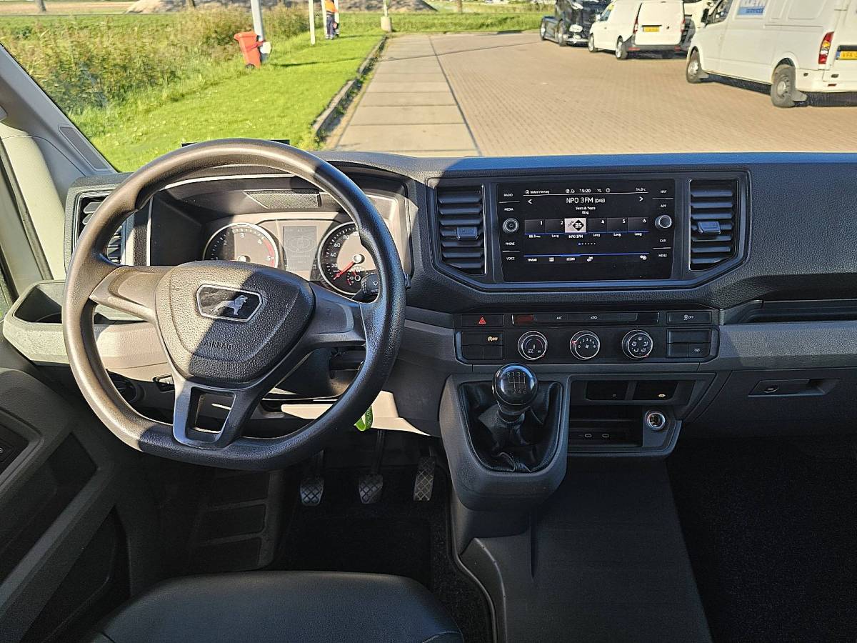 MAN TGE M.A.N. TGE 3.180 Bakwagen Laadklep Zijdeur Spoiler 177Pk Euro6 Navi Camera CruiseControl!