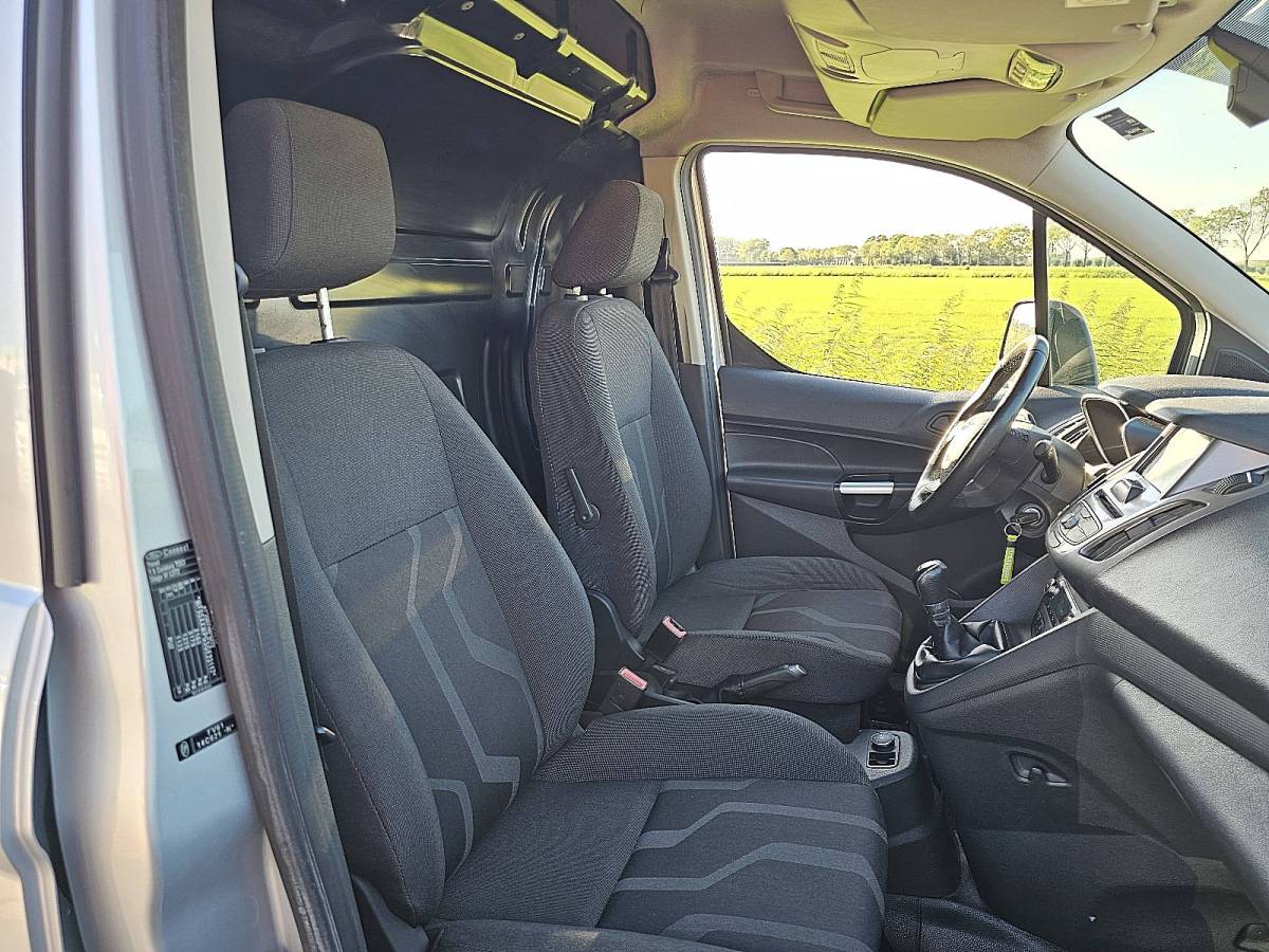 Ford Transit Connect FORD TRANSIT CONNECT 1.5 lang, airco, navi, pdc, trekhaak, metallic