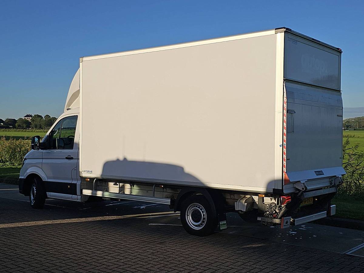 Volkswagen Crafter VOLKSWAGEN CRAFTER 35 2.0 Bakwagen Laadklep Zijdeur Lat-om-Lat Betimmerd Spoiler Euro6 140Pk Bpm-Vrij!