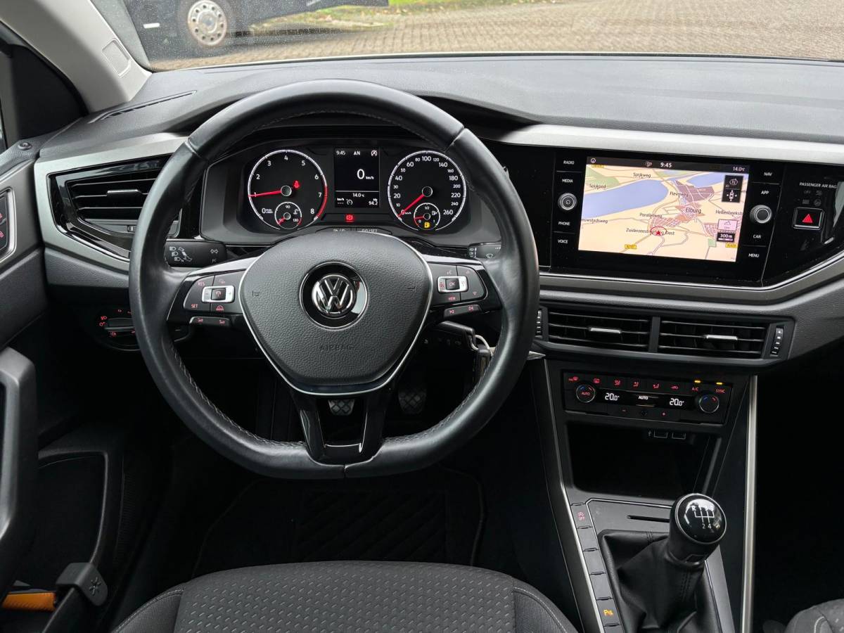 Volkswagen Polo Volkswagen Polo 1.0 96PK TSI Comfortline Executive | Adaptive | PDC V+A | Orig. NL | NAP |