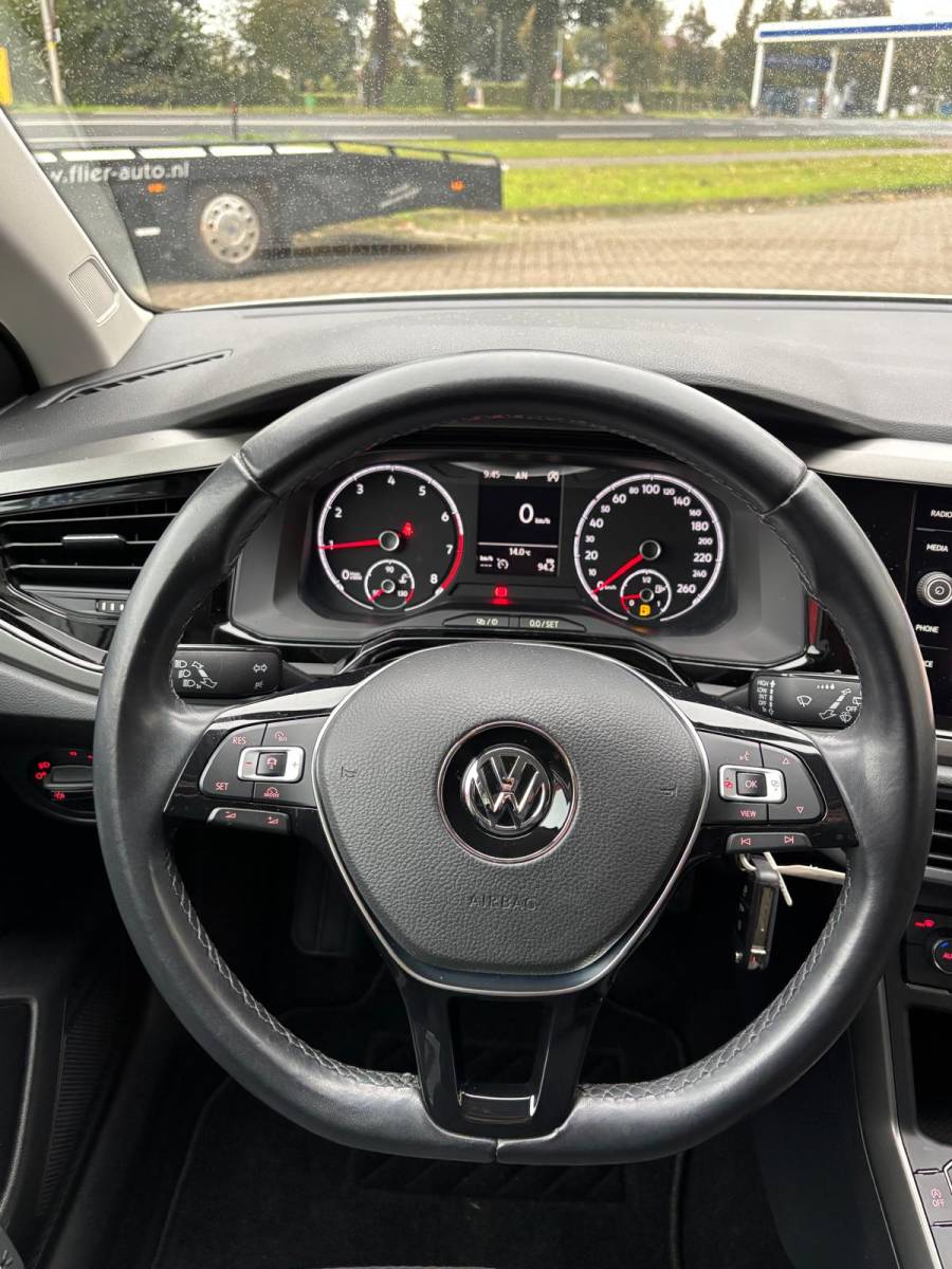 Volkswagen Polo Volkswagen Polo 1.0 96PK TSI Comfortline Executive | Adaptive | PDC V+A | Orig. NL | NAP |