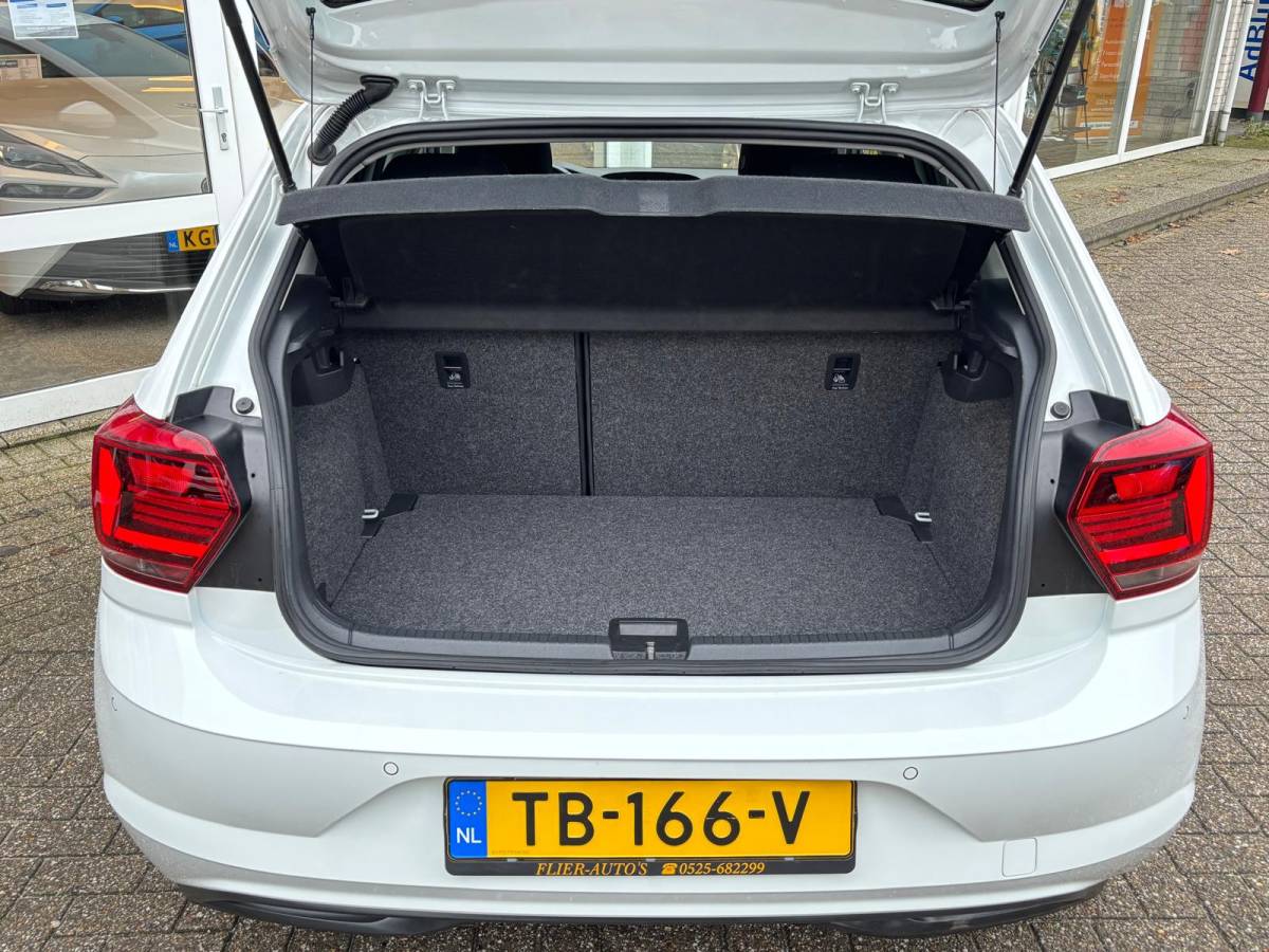 Volkswagen Polo Volkswagen Polo 1.0 96PK TSI Comfortline Executive | Adaptive | PDC V+A | Orig. NL | NAP |