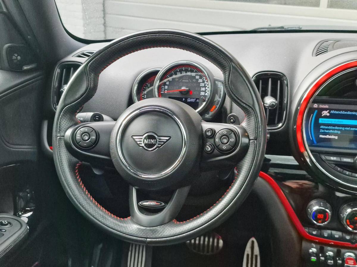 MINI Countryman Mini Countryman 2.0 John Cooper Works ALL4 Chili 306PK|NL-auto|Pano|19-inch|Carplay|Camera|JW-Sport-uitlaat|eerste-eigenaar|