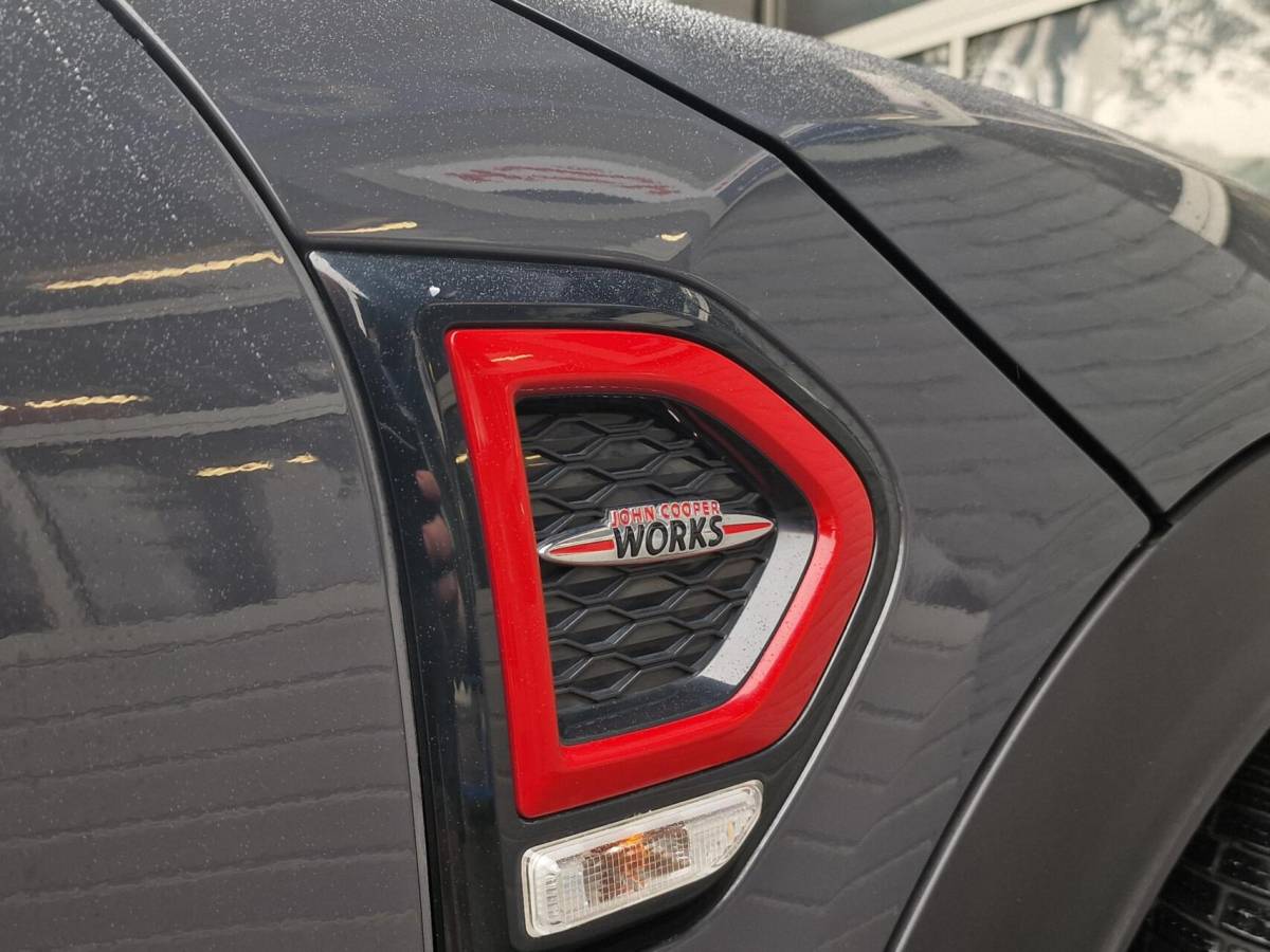 MINI Countryman Mini Countryman 2.0 John Cooper Works ALL4 Chili 306PK|NL-auto|Pano|19-inch|Carplay|Camera|JW-Sport-uitlaat|eerste-eigenaar|