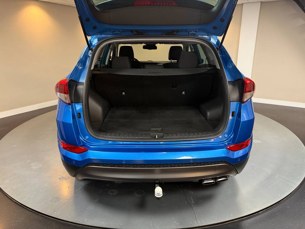 Hyundai Tucson Hyundai Tucson 1.6 T-GDi Comfort 4WD *Automaat* Dealer OH|Trekhaak|Stoel/Stuurverw.V+A|Cruise|Navi|Camera|Lane-Assist|PDC|BT