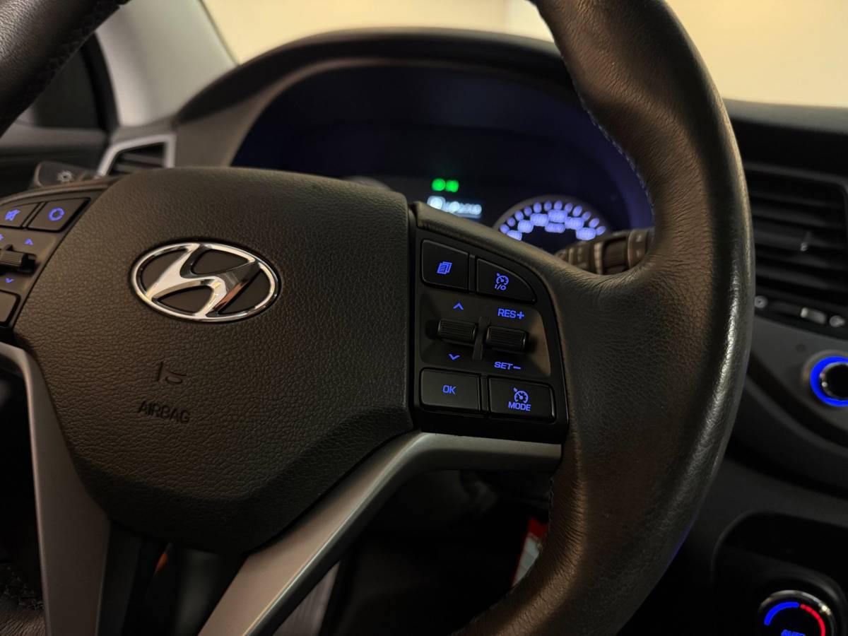 Hyundai Tucson Hyundai Tucson 1.6 T-GDi Comfort 4WD *Automaat* Dealer OH|Trekhaak|Stoel/Stuurverw.V+A|Cruise|Navi|Camera|Lane-Assist|PDC|BT