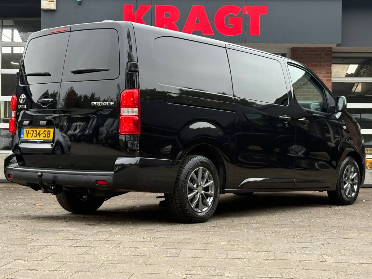 Toyota ProAce Toyota PROACE Worker 2.0 D-4D|DUBBELCABINE|NAP|clima|cruise|trekhaak 2500KG|lichtmetalen velgen|Keyless|voorruitverwarming|EURO6
