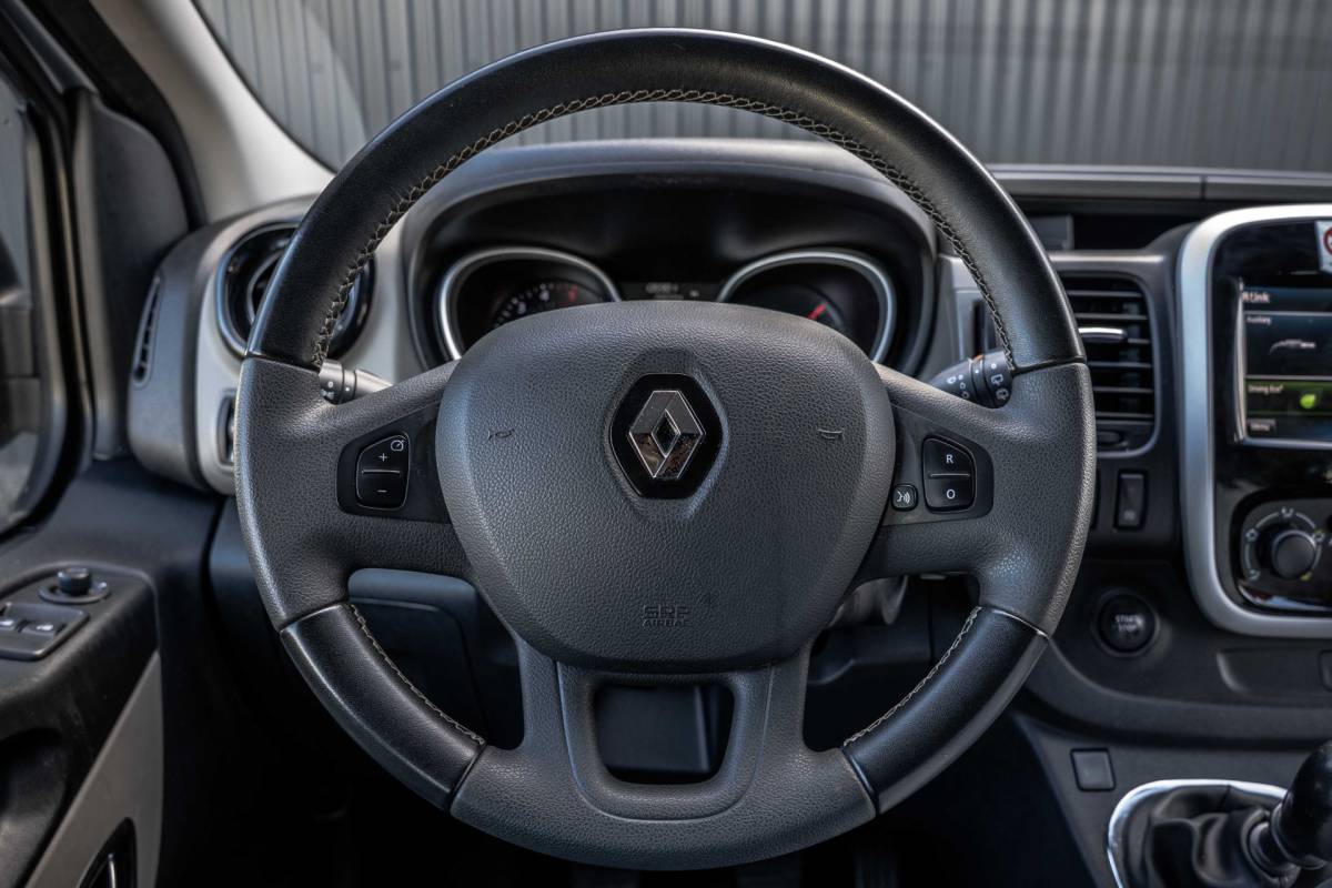 Renault Trafic Renault Trafic 1.6 dCi 95 | 9-Zits | Cruise | Navi | Airco | Trekhaak