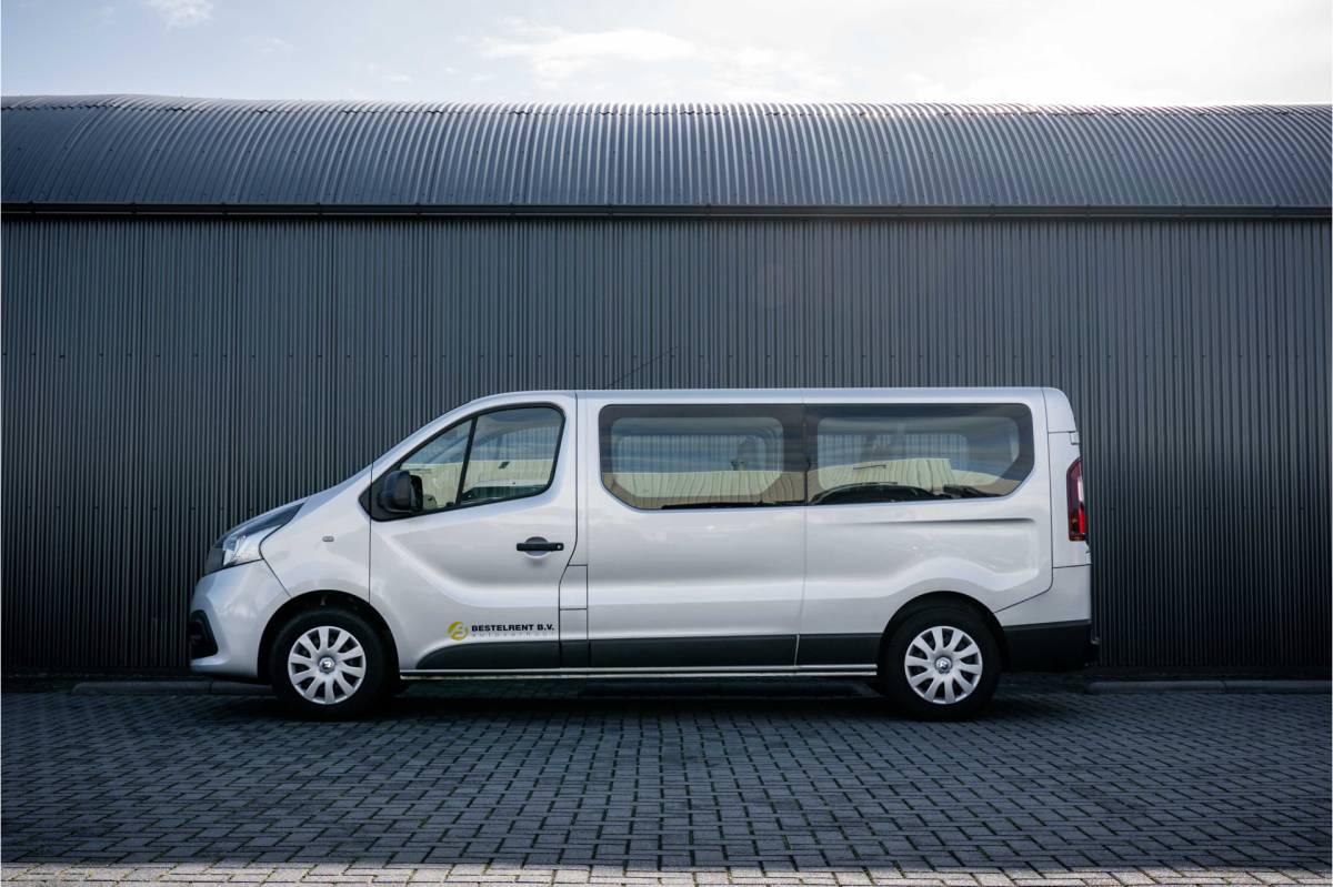 Renault Trafic Renault Trafic 1.6 dCi 95 | 9-Zits | Cruise | Navi | Airco | Trekhaak