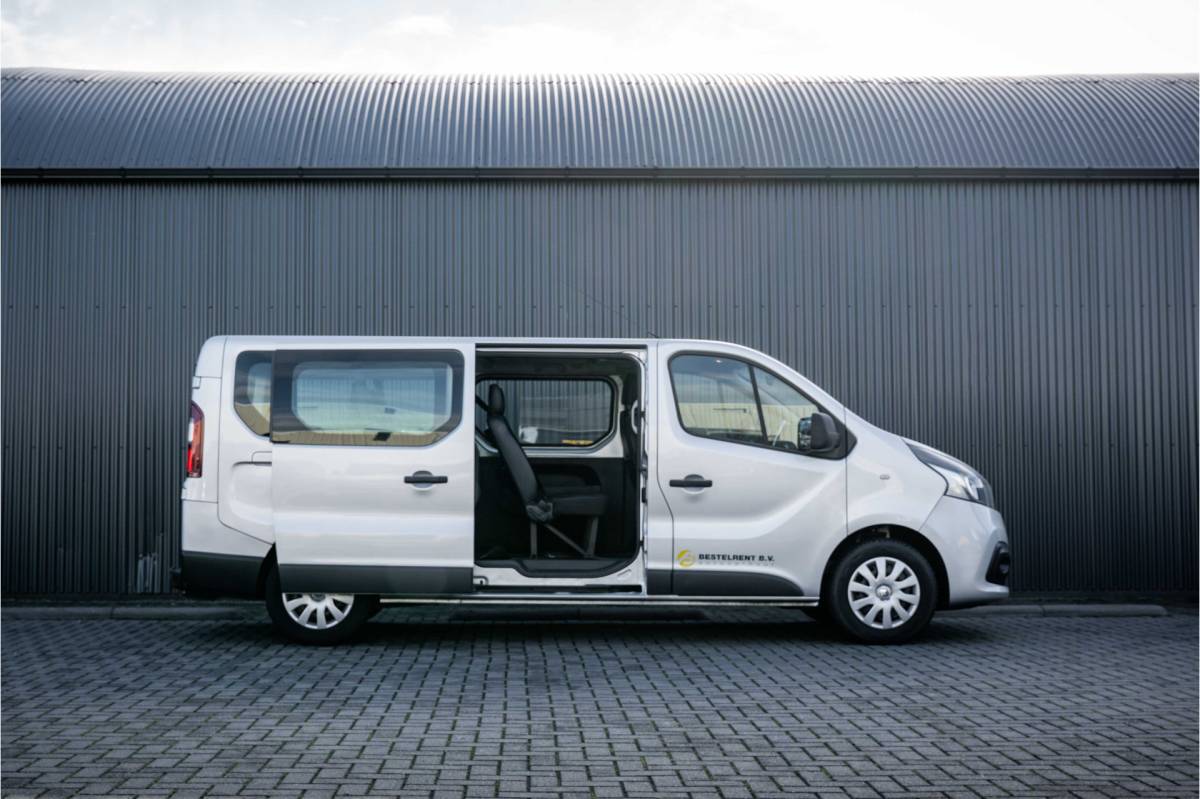 Renault Trafic Renault Trafic 1.6 dCi 95 | 9-Zits | Cruise | Navi | Airco | Trekhaak