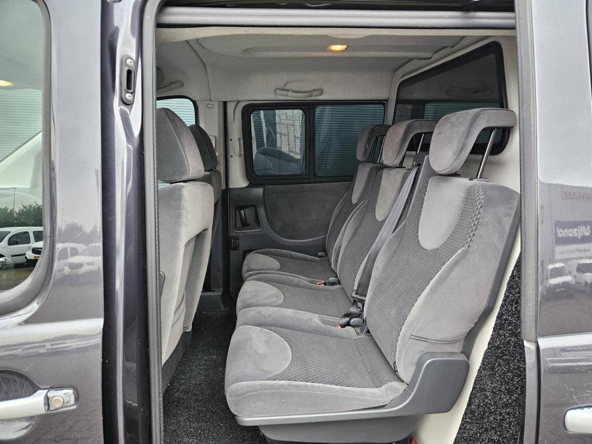Citroën Jumpy Citroen Jumpy 2.0 HDI L2H1 DC Clima Navi 163 PK Marge 2 x schuifdeuren