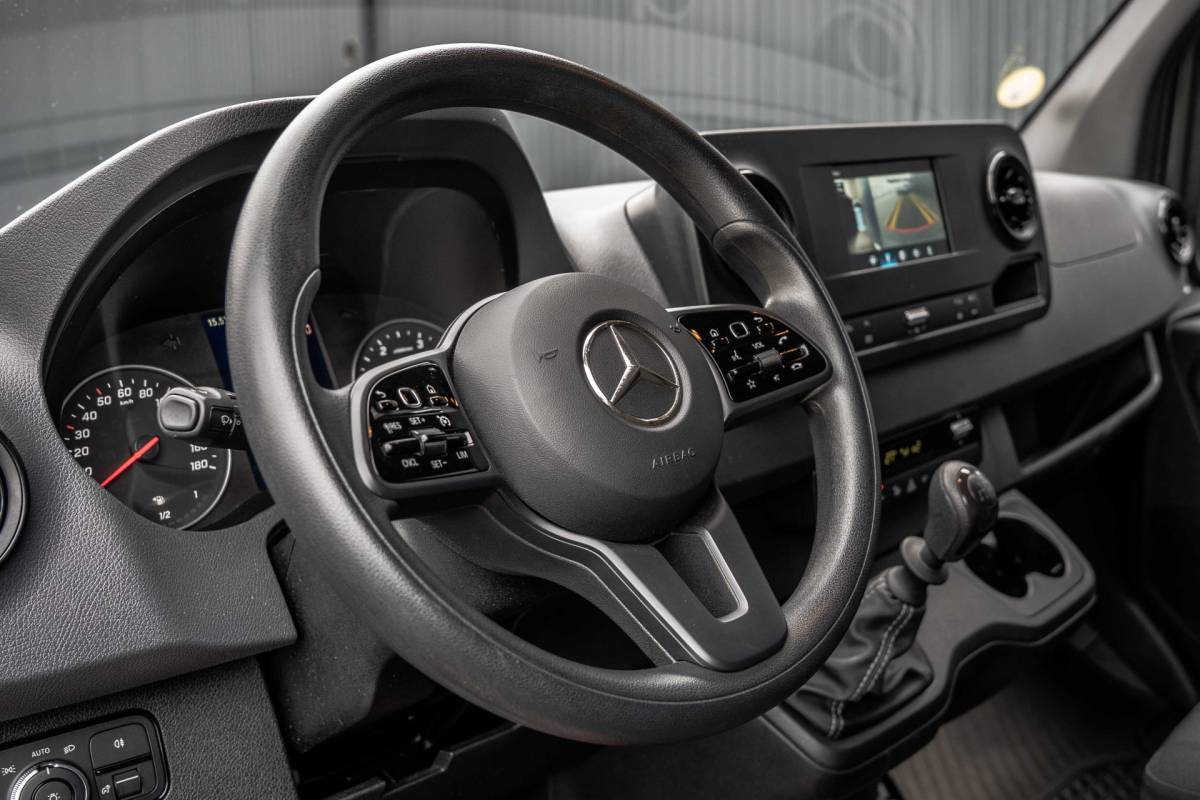 Mercedes-Benz Sprinter Mercedes-Benz Sprinter 315 CDI L4H2 | LED | 360° Camera | Cruise | PDC | Mbux | 3-Zits | Climatronic
