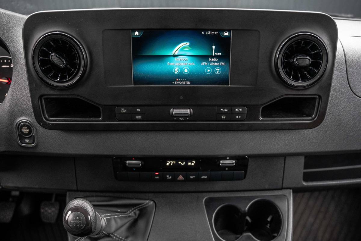 Mercedes-Benz Sprinter Mercedes-Benz Sprinter 315 CDI L4H2 | LED | 360° Camera | Cruise | PDC | Mbux | 3-Zits | Climatronic