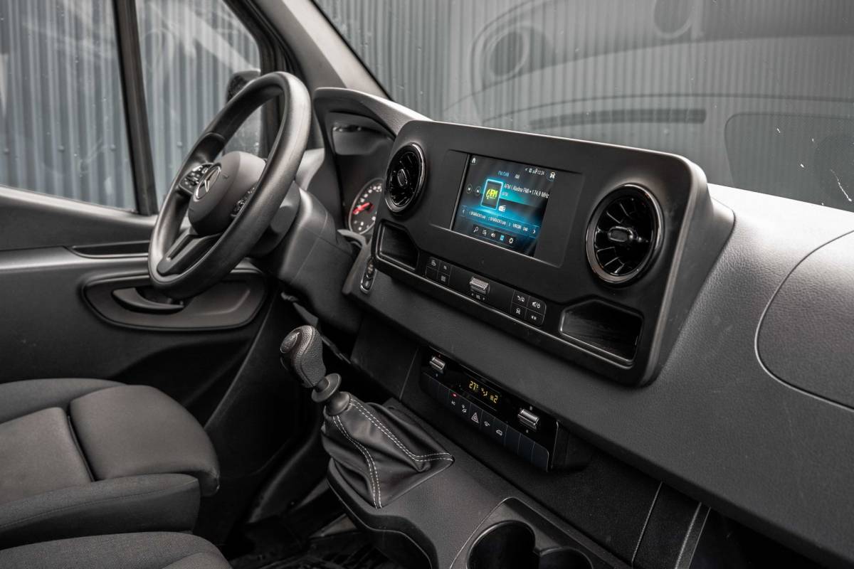 Mercedes-Benz Sprinter Mercedes-Benz Sprinter 315 CDI L4H2 | LED | 360° Camera | Cruise | PDC | Mbux | 3-Zits | Climatronic