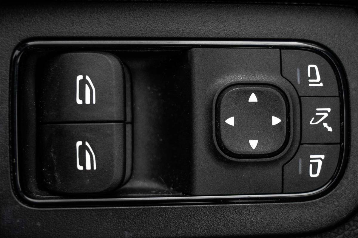 Mercedes-Benz Sprinter Mercedes-Benz Sprinter 315 CDI L4H2 | LED | 360° Camera | Cruise | PDC | Mbux | 3-Zits | Climatronic