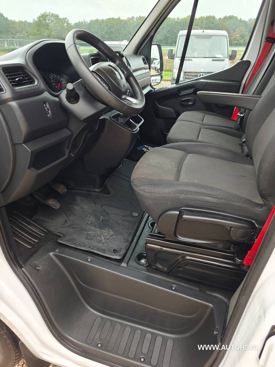 Renault Master Renault Master T35 2.3 dCi 135 L2H2 Work Edition ,Apk okt. 2027, Airco , navi , camera , 1e Eig , Euro 6