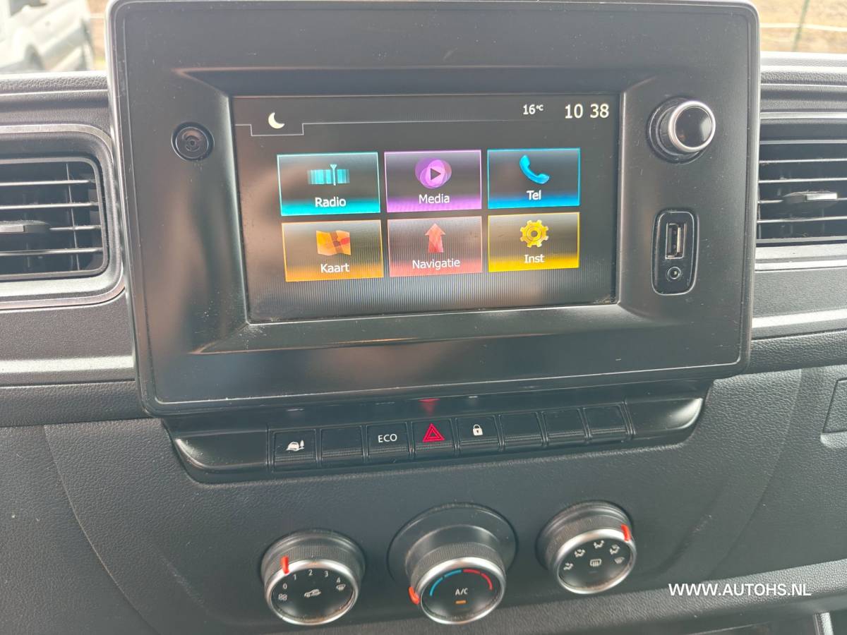 Renault Master Renault Master T35 2.3 dCi 135 L2H2 Work Edition ,Apk okt. 2027, Airco , navi , camera , 1e Eig , Euro 6