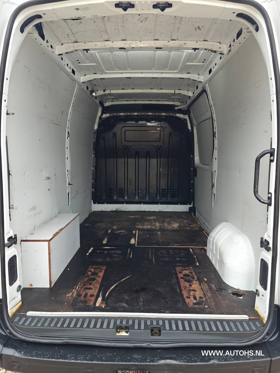 Renault Master Renault Master T35 2.3 dCi 135 L2H2 Work Edition ,Apk okt. 2027, Airco , navi , camera , 1e Eig , Euro 6