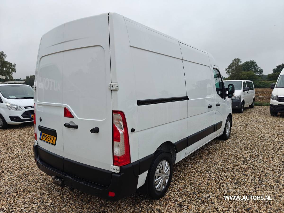 Renault Master Renault Master T35 2.3 dCi 135 L2H2 Work Edition ,Apk okt. 2027, Airco , navi , camera , 1e Eig , Euro 6