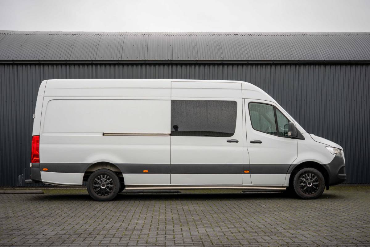 Mercedes-Benz Sprinter Mercedes-Benz Sprinter 315 CDI L3H2 | Automaat | DC 5-Zits | Camera | Cruise | Mbux | Climatronic