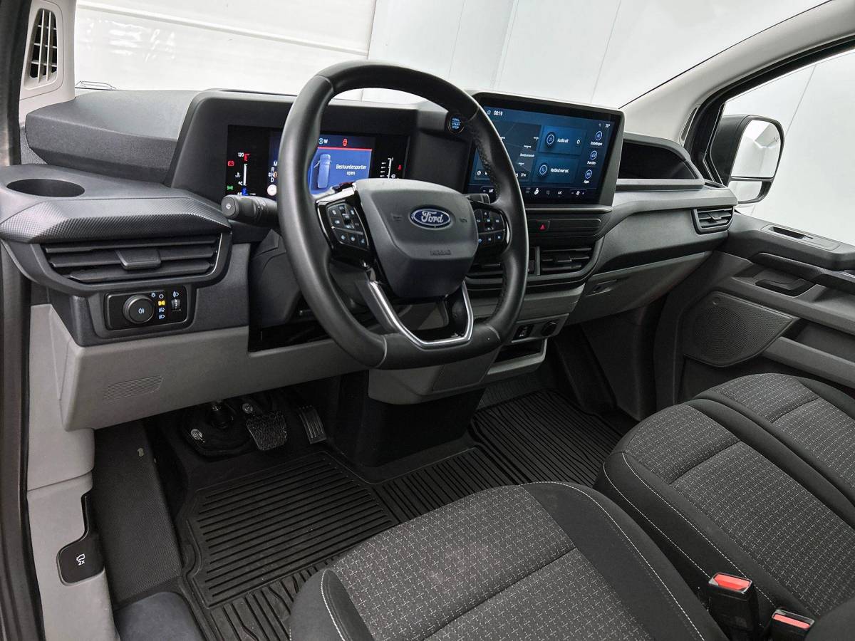 Ford Transit Custom Ford Transit Custom 300 2.0 TDCI L2H1 Trend Automaat Airco Navigatie Cruise Navi Trekhaak
