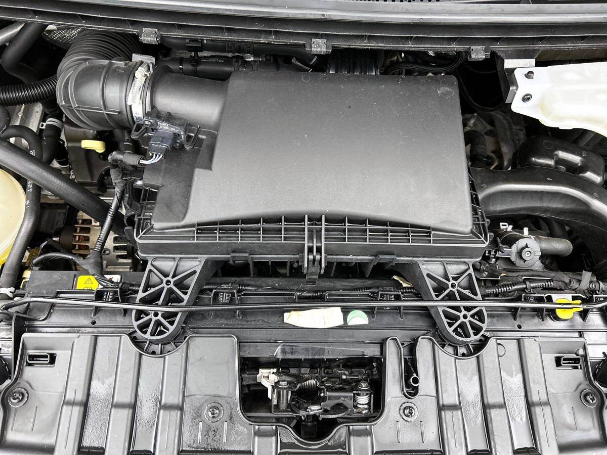 Ford Transit Custom Ford Transit Custom 300 2.0 TDCI L2H1 Trend Automaat Airco Navigatie Cruise Navi Trekhaak
