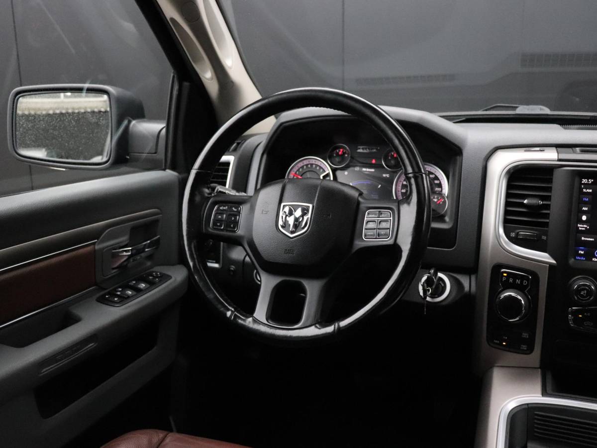 Dodge Ram 1500 Dodge Ram 1500 5.7 V8 4×4 Crew Cab Classic | LEDER | SCHUIFDAK | LPG | TREKHAAK | NAVIGATIE