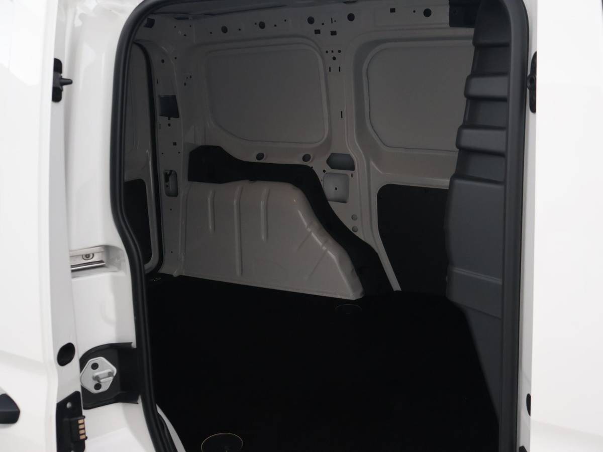 Volkswagen Caddy Volkswagen Caddy Cargo 1.5 TSI BENZINE + 19 INCH LMV | LEDER | MAXTON SPORTPAKKET | BPM VRIJ | CRUISE CONTROL