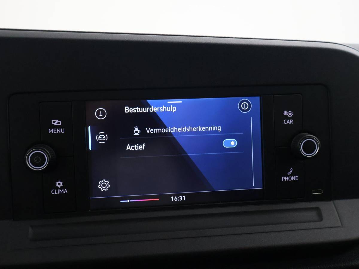 Volkswagen Caddy Volkswagen Caddy Cargo 1.5 TSI BENZINE + 19 INCH LMV | LEDER | MAXTON SPORTPAKKET | BPM VRIJ | CRUISE CONTROL