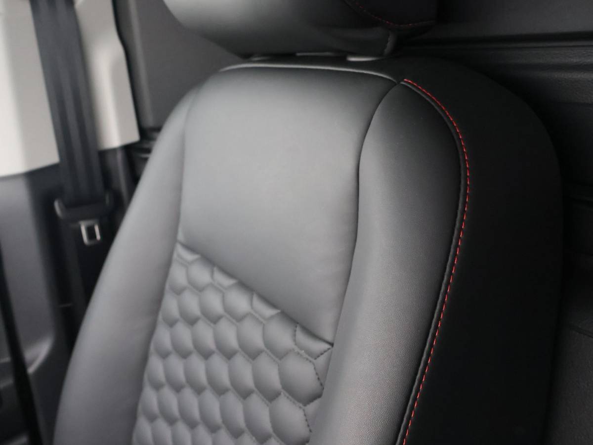 Volkswagen Caddy Volkswagen Caddy Cargo 1.5 TSI BENZINE + 19 INCH LMV | LEDER | MAXTON SPORTPAKKET | BPM VRIJ | CRUISE CONTROL