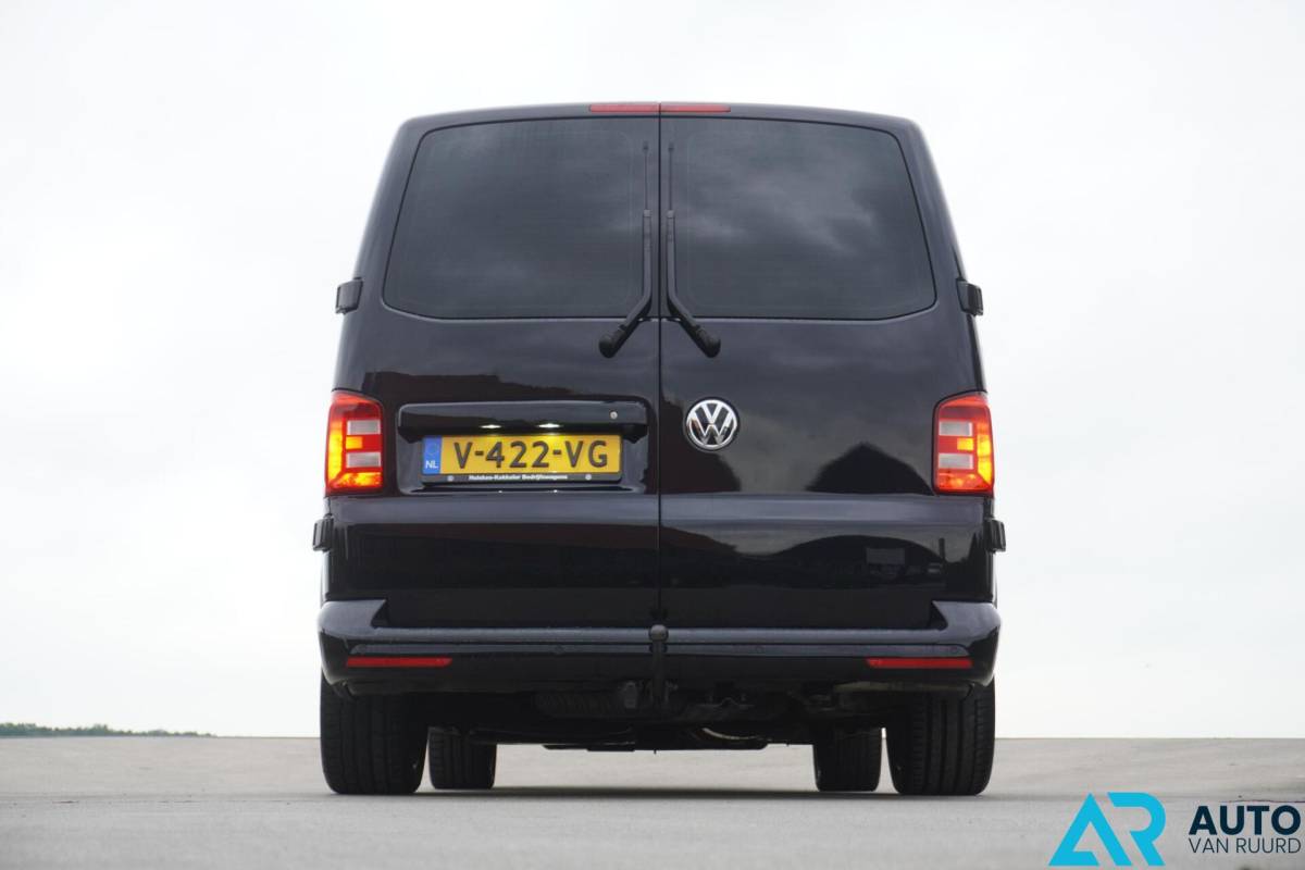 Volkswagen Transporter Volkswagen Transporter 2.0 TDI L2H1 DC * LED * MARGE * LUXE