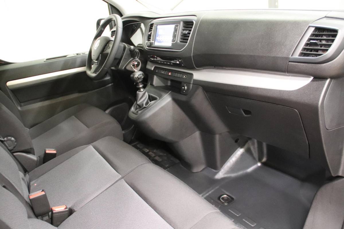 Fiat Scudo Fiat Scudo 1.5 MULTIJET 120PK NIEUW Fiat Scudo 1.5 MULTIJET 120 COMPACT BUSINESS