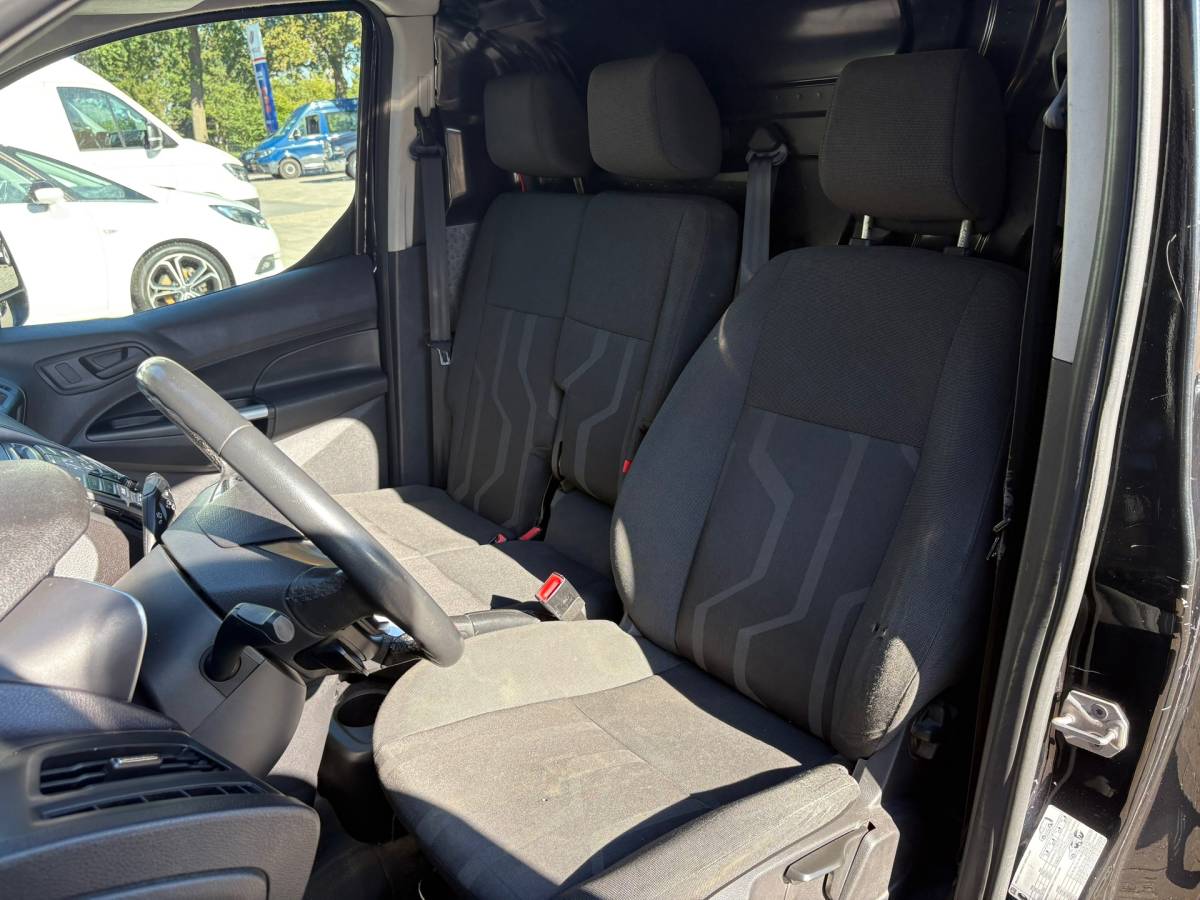 Ford Transit Connect Ford Transit Connect 1.6 TDCI L1 Trend|NAP|airco|cruise|trekhaak|achteruitrijcamera|navi|voorruitverwarming|bluetooth