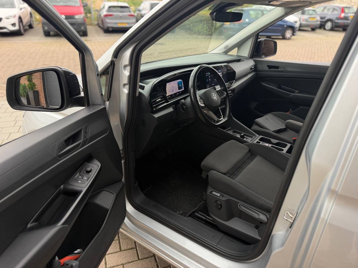 Volkswagen Caddy Volkswagen Caddy Cargo 2.0 TDI 1st Edition Virtual Cockpit IQ-Light Keyless entry Climaat Control Cruise Airco Navi Elk.Ramen BTW!
