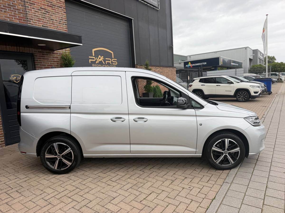 Volkswagen Caddy Volkswagen Caddy Cargo 2.0 TDI 1st Edition Virtual Cockpit IQ-Light Keyless entry Climaat Control Cruise Airco Navi Elk.Ramen BTW!