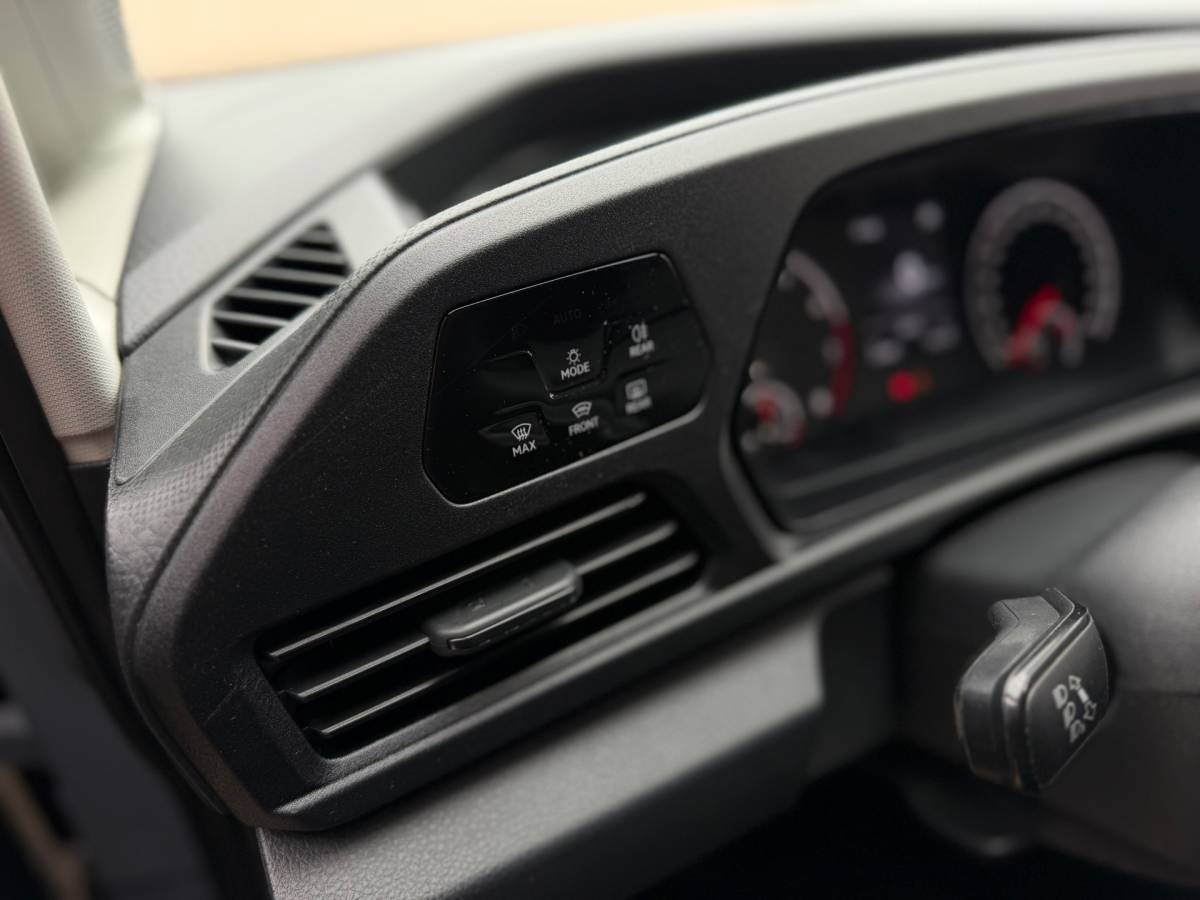 Volkswagen Caddy Volkswagen Caddy Cargo 1.5 TSI Exclusive PAN AMERICANA IQ-Light Climaat Control Cruise Control Airco Dubbele Schuifdeuren Trekhaak