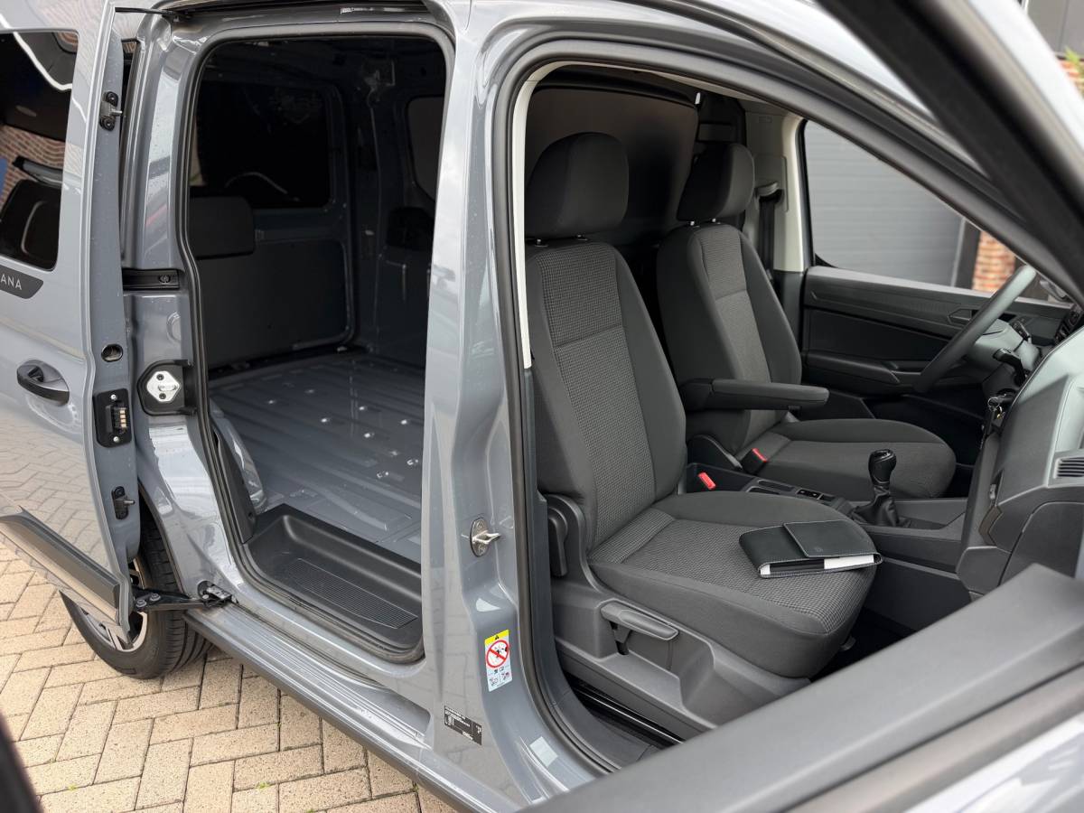 Volkswagen Caddy Volkswagen Caddy Cargo 1.5 TSI Exclusive PAN AMERICANA IQ-Light Climaat Control Cruise Control Airco Dubbele Schuifdeuren Trekhaak
