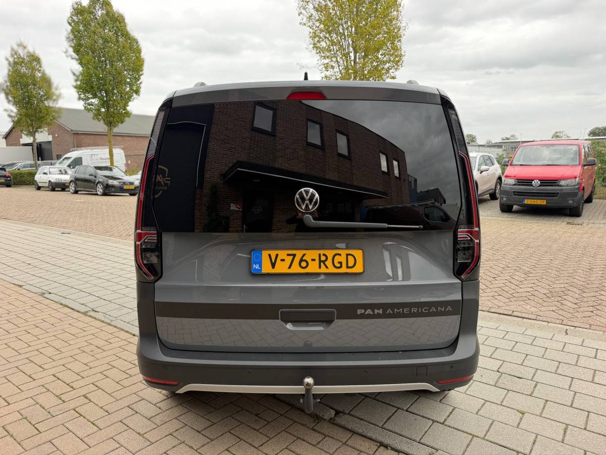 Volkswagen Caddy Volkswagen Caddy Cargo 1.5 TSI Exclusive PAN AMERICANA IQ-Light Climaat Control Cruise Control Airco Dubbele Schuifdeuren Trekhaak
