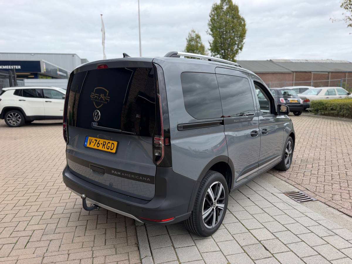 Volkswagen Caddy Volkswagen Caddy Cargo 1.5 TSI Exclusive PAN AMERICANA IQ-Light Climaat Control Cruise Control Airco Dubbele Schuifdeuren Trekhaak