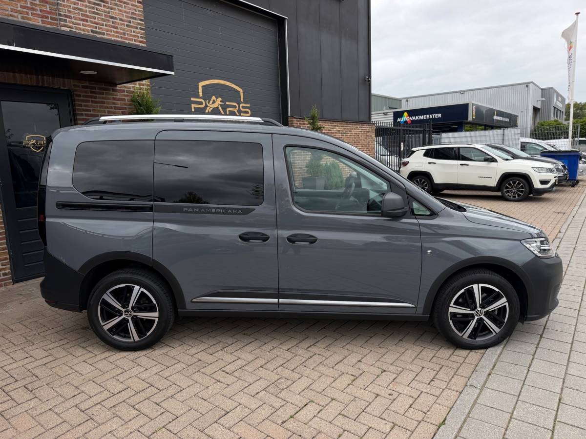 Volkswagen Caddy Volkswagen Caddy Cargo 1.5 TSI Exclusive PAN AMERICANA IQ-Light Climaat Control Cruise Control Airco Dubbele Schuifdeuren Trekhaak