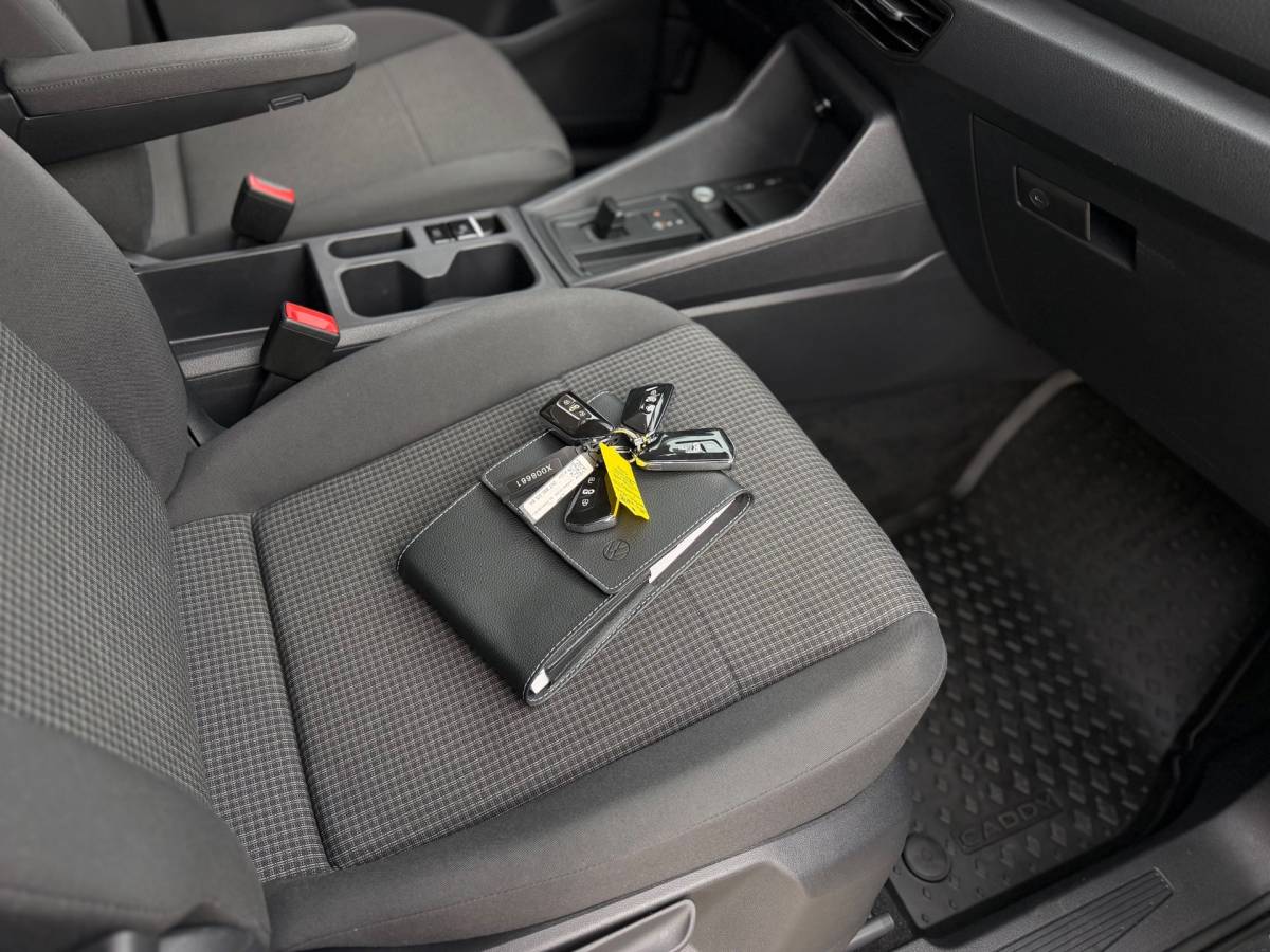 Volkswagen Caddy Volkswagen Caddy Cargo Maxi 1.5 TSI Style Benzine Automaat Virtual Cockpit IQ-Light Cruise Control Airco Navi Elk.Rmn BTW!