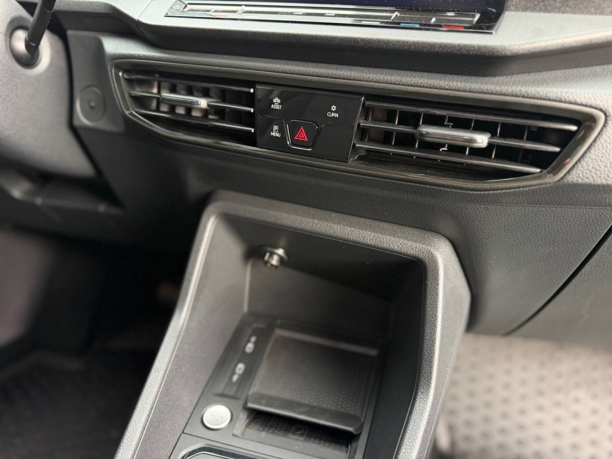 Volkswagen Caddy Volkswagen Caddy Cargo Maxi 1.5 TSI Style Benzine Automaat Virtual Cockpit IQ-Light Cruise Control Airco Navi Elk.Rmn BTW!