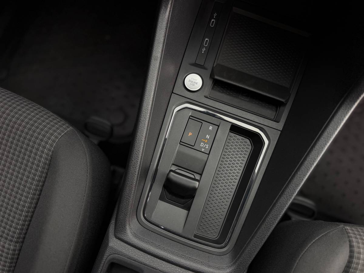Volkswagen Caddy Volkswagen Caddy Cargo Maxi 1.5 TSI Style Benzine Automaat Virtual Cockpit IQ-Light Cruise Control Airco Navi Elk.Rmn BTW!